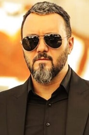 کامبیز دیرباز