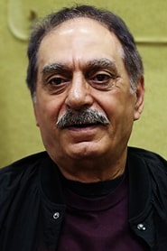 اکبر معززی