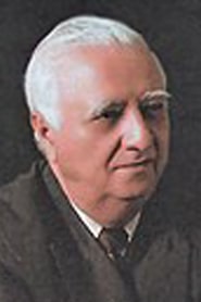 سورن مناتساکانیان